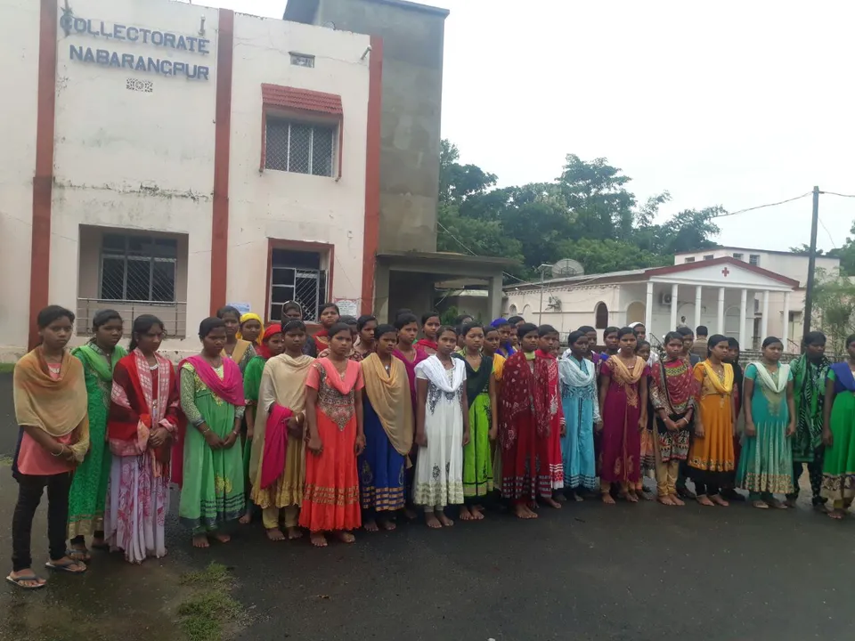  Girl students walk 12 km in Odisha's Nabarangpur to meet collector. Know why
