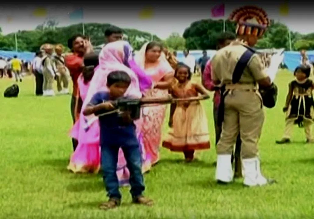  Selfie with rifles: Odisha police seek show-cause