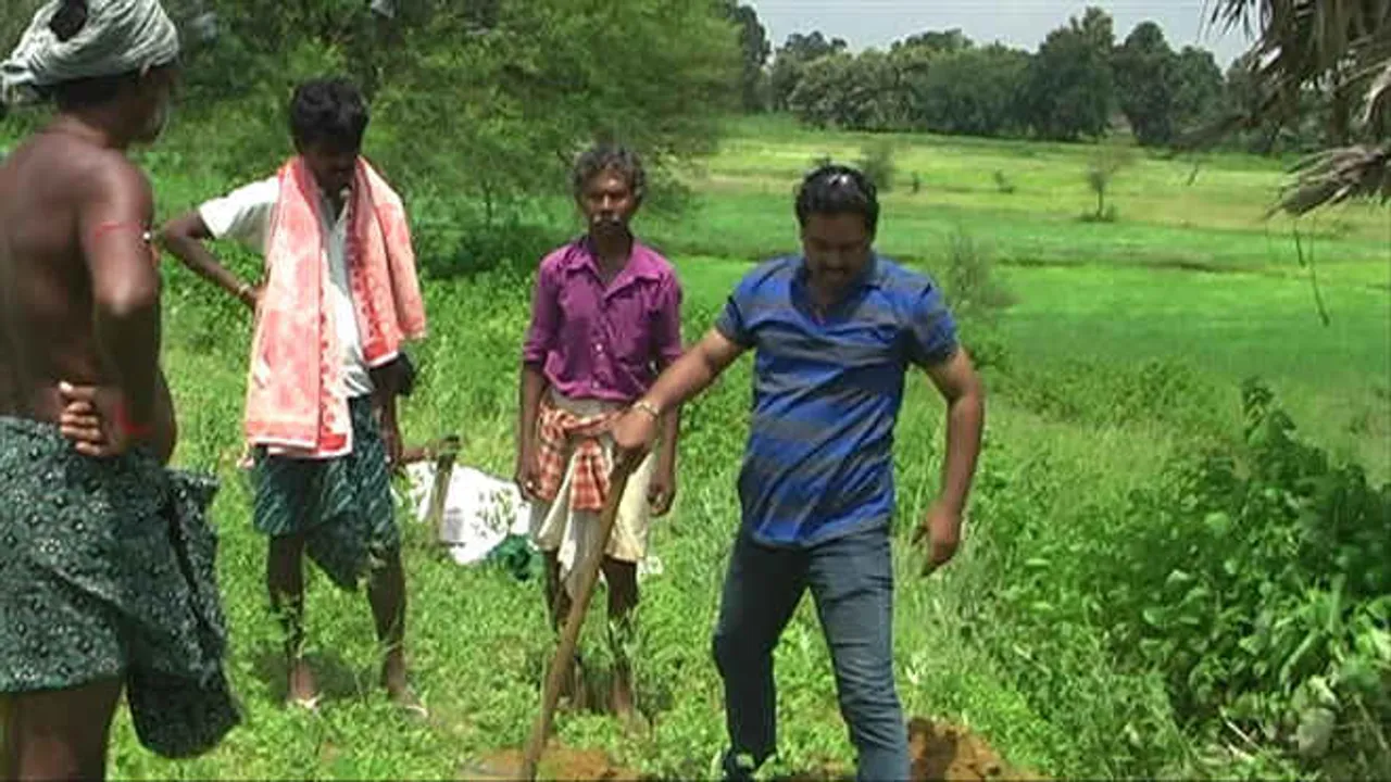  Superstition: Odisha man's body not given shoulders due to inter caste marriage