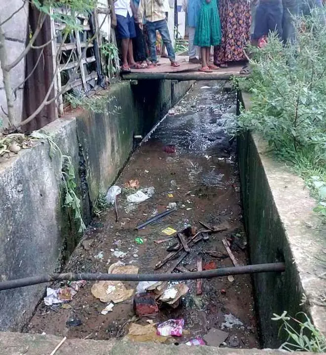  Open sewer claims elderly man's life in Odisha capital