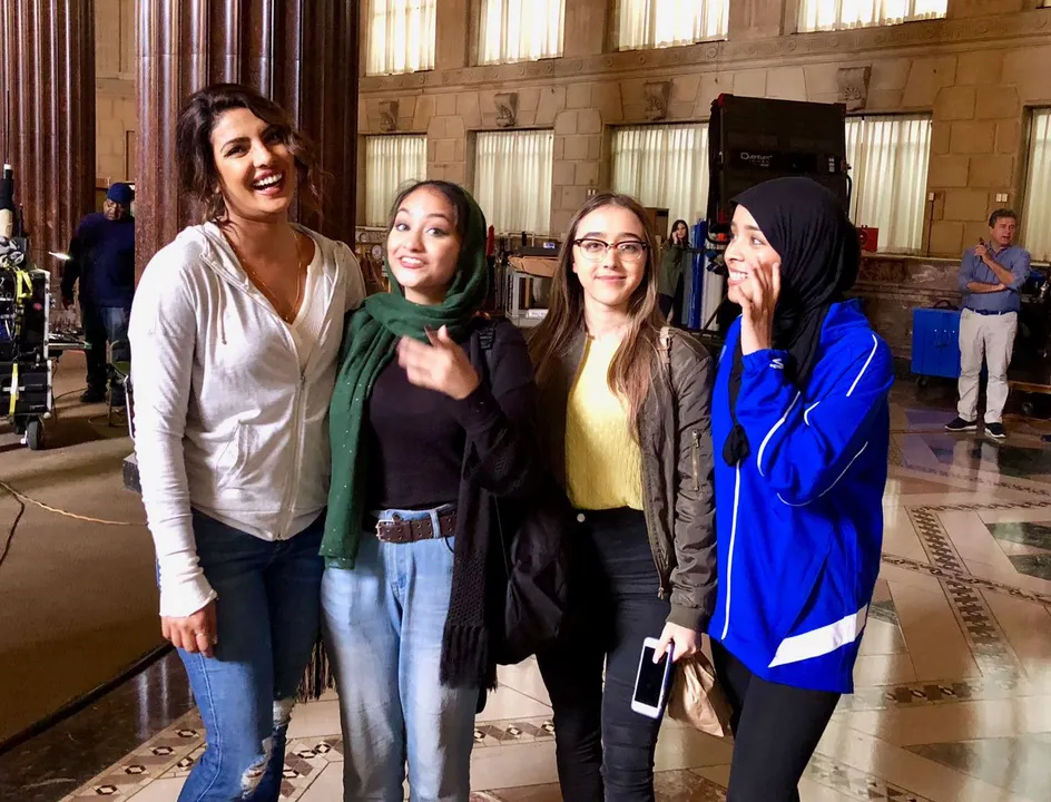  'Hero' Priyanka meets fans on 'Quantico' set