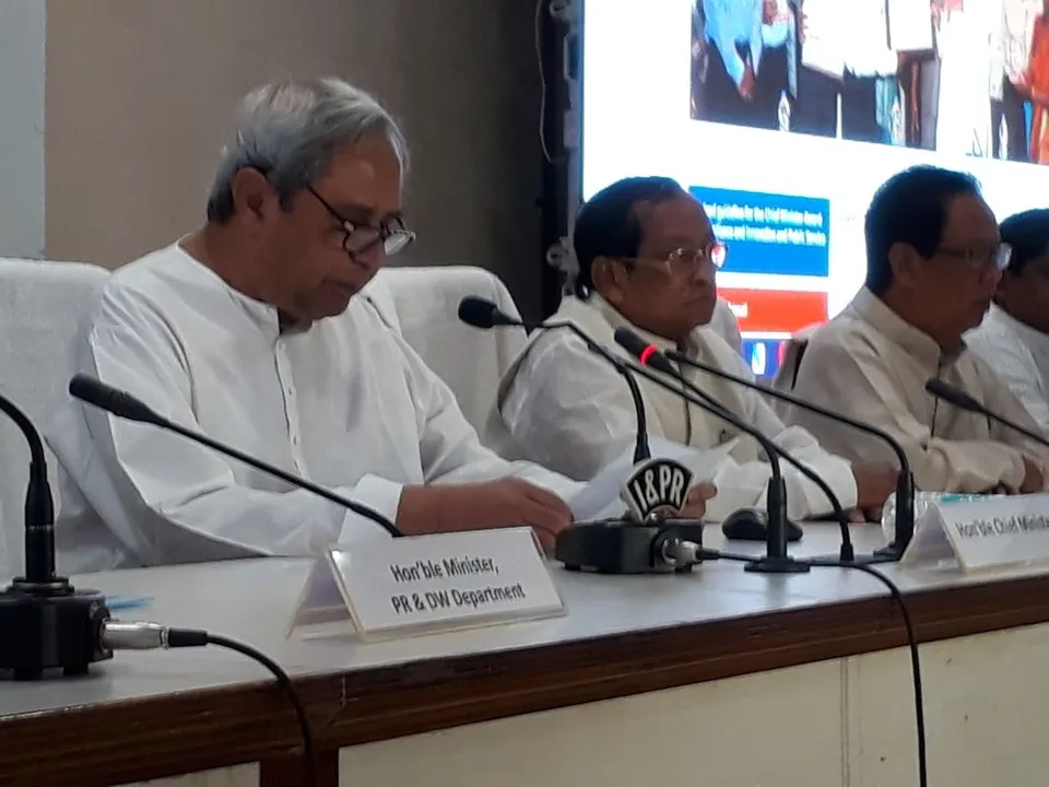  Odisha CM asks secretaries for 4 day-field visit every month