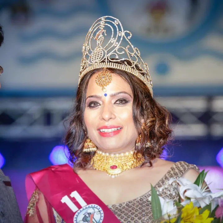  Odisha born girl wins Mrs India Worldwide pageant