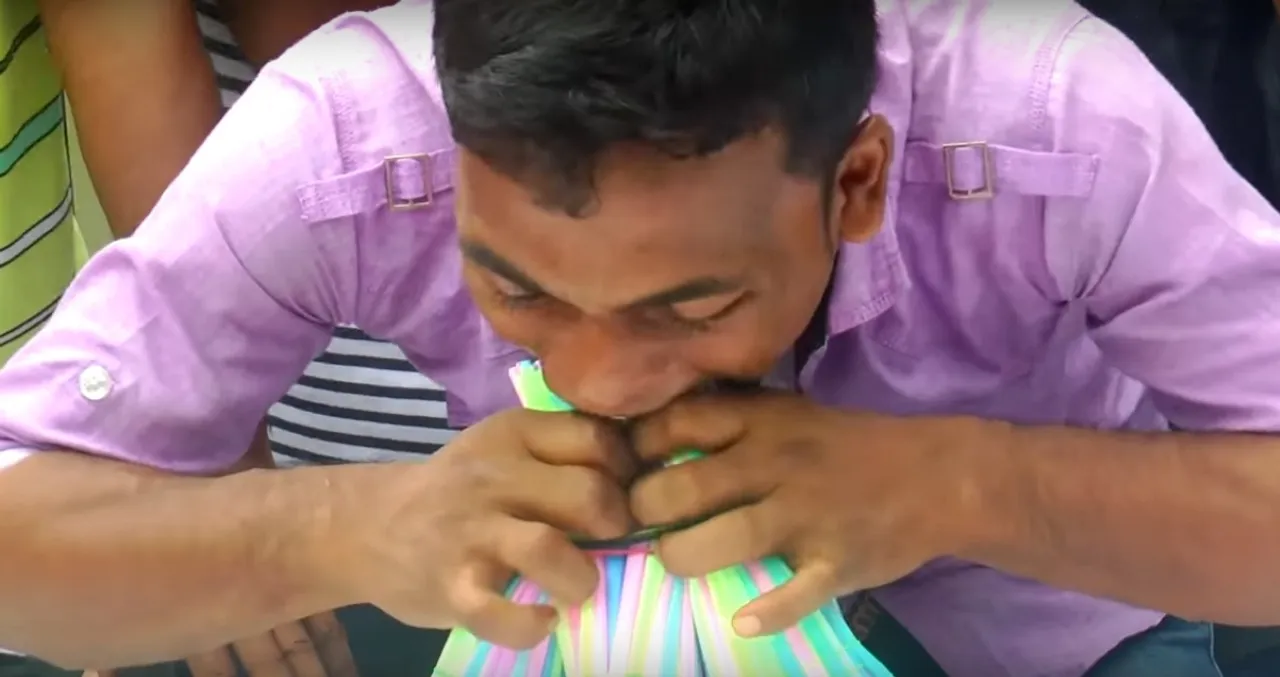 The challenger cannot use his hands to support the straws and has to hold them together (may use elastic bands for the same) for a 10-second period, which Manoj easily managed 