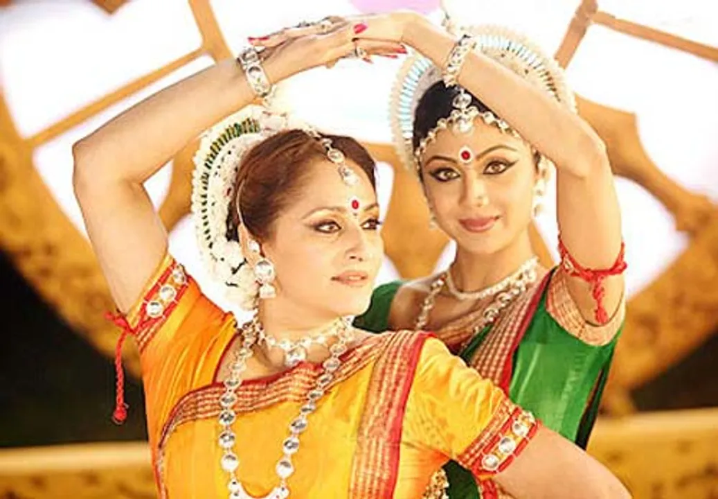  Picture courtesy: www.oddnari.com 