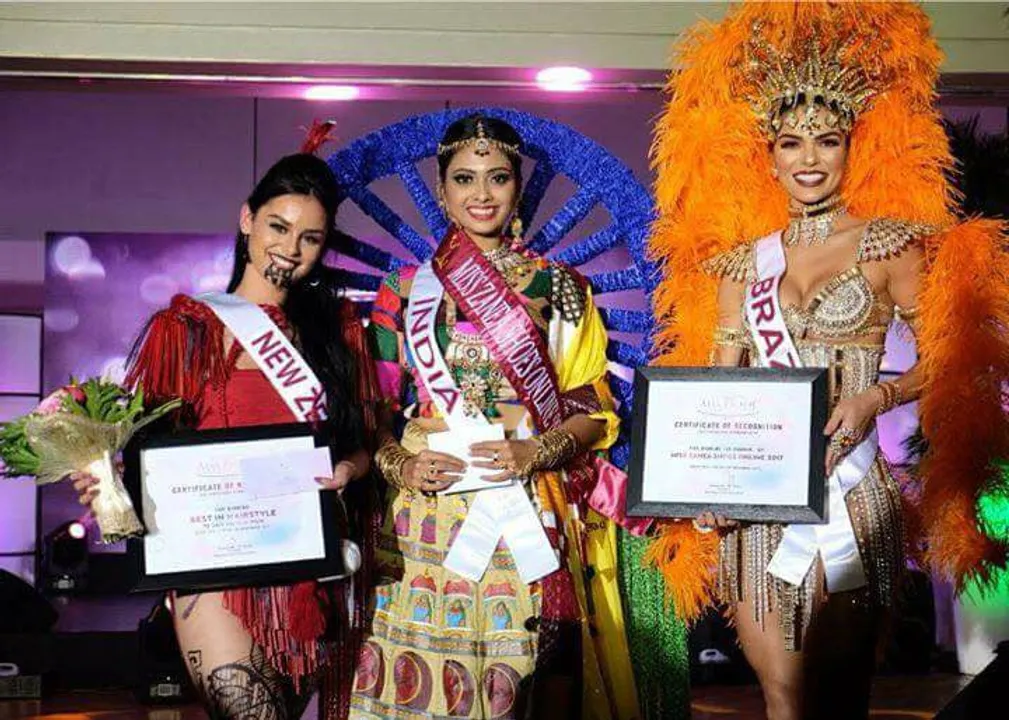  Odisha's Sonika Roy wins National Costume Competition at Miss Asia Pacific International