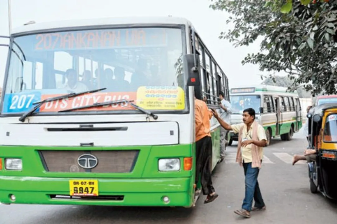  Govt to add 300 city buses in Odisha capital ahead of Hockey World Cup