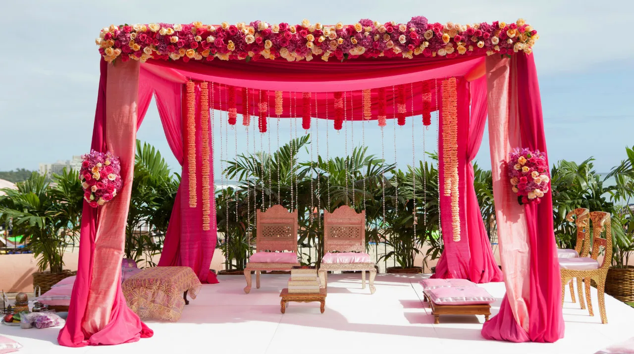  Picture courtesy: www.fullonwedding.com 