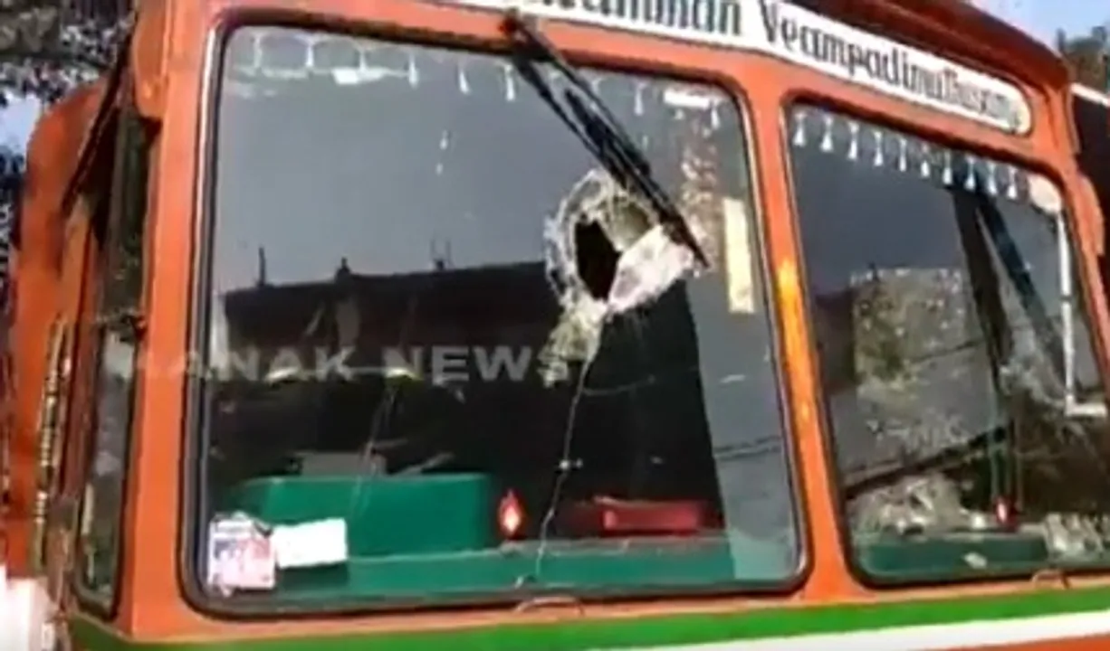  Watch Video: Hooliganism by Congress workers during Odisha bandh