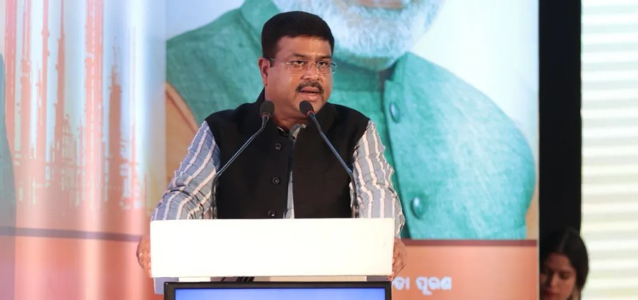  Raman Singh's statement on Mahanadi 'condemnable': Pradhan