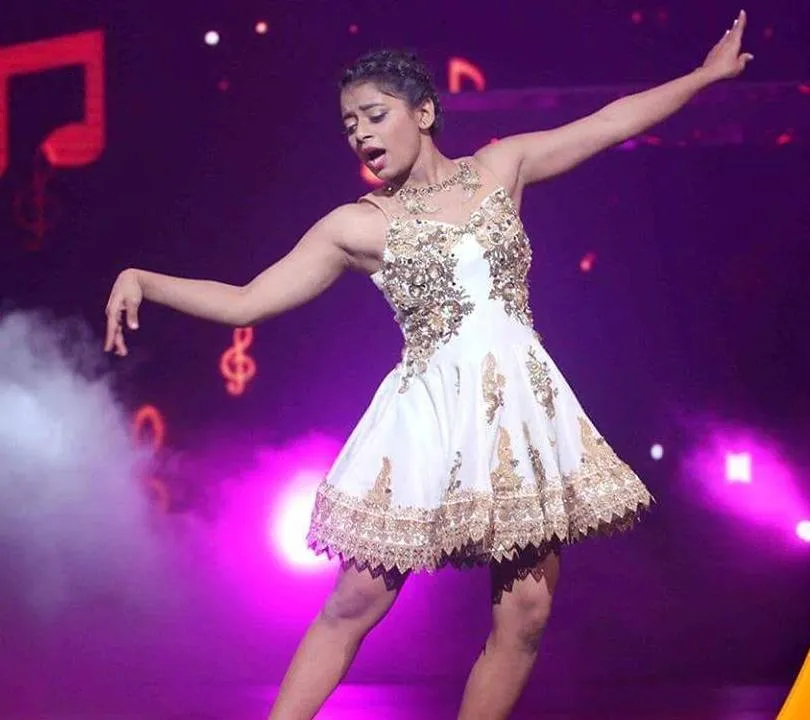  Odisha's Nainika dances her way into finale of Dance India Dance