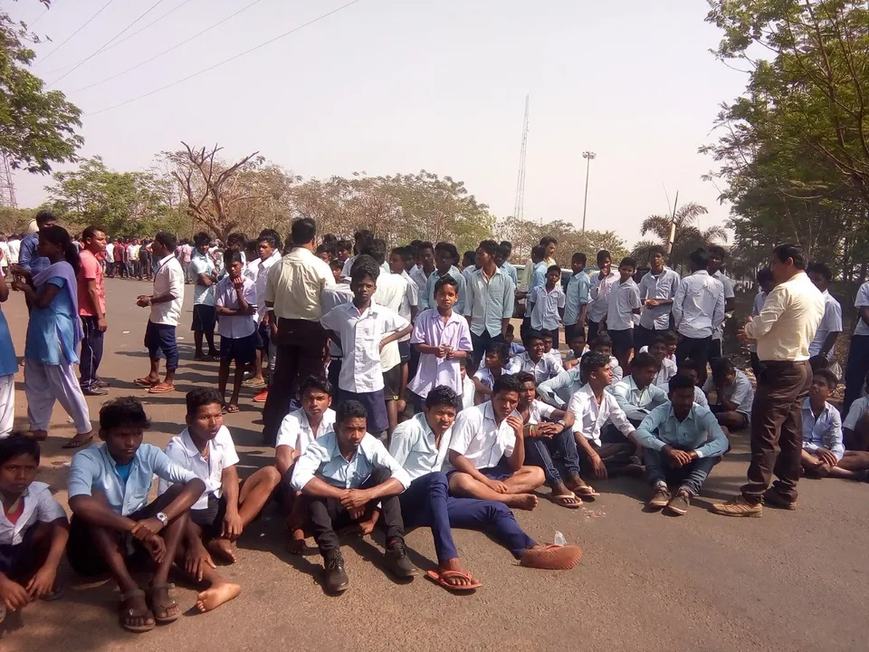  CISF jawans thrash school students, teachers in Odisha's Jajpur