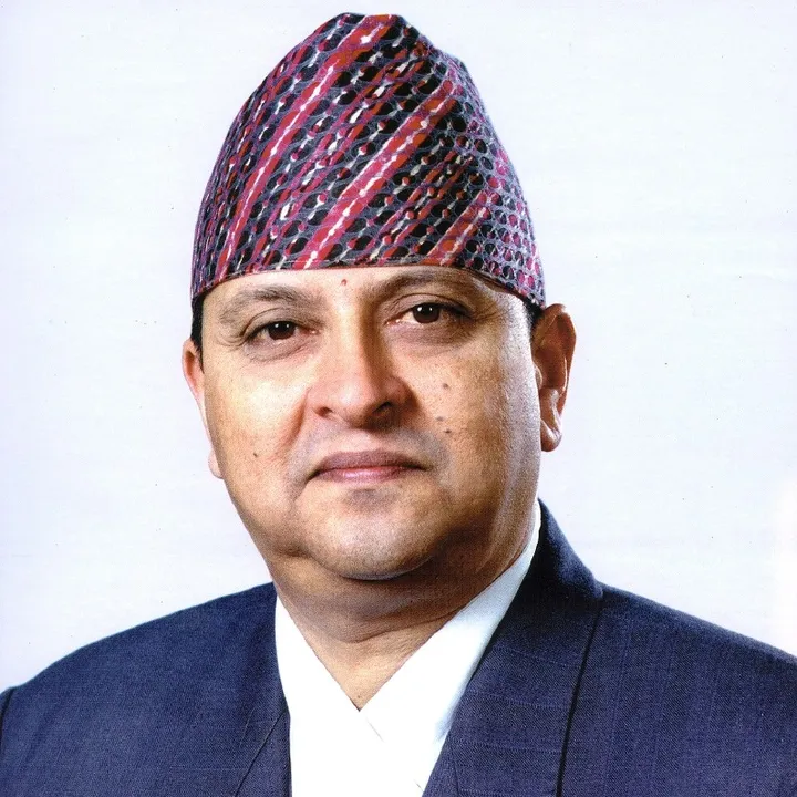  Nepal's ex-King goes on religious trip to Odisha
