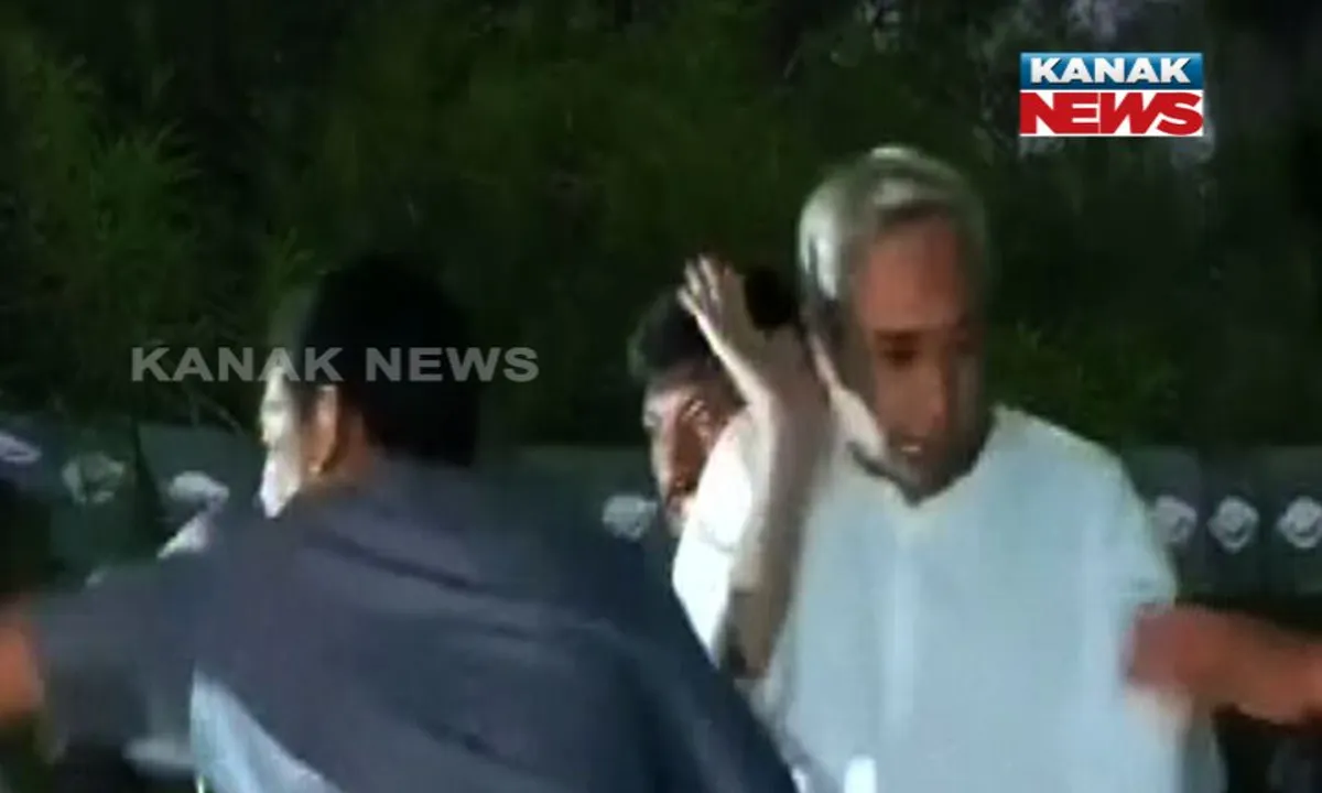  Shoes hurled at Odisha CM during Bijepur bypoll campaigning