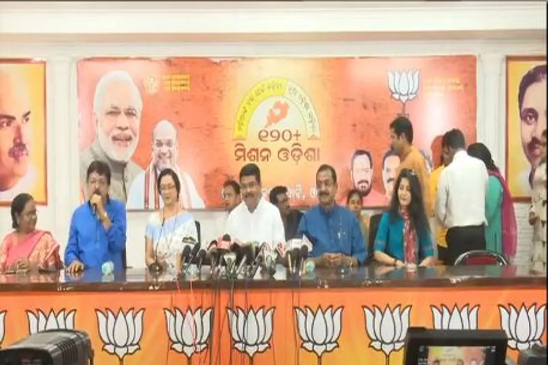  Odisha cine actress Mahesweta joins BJP