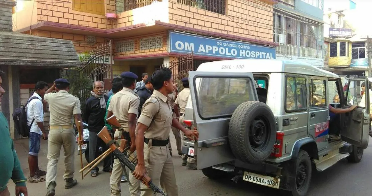  Fire at private hospital in Odisha's Rourkela, newborn critical