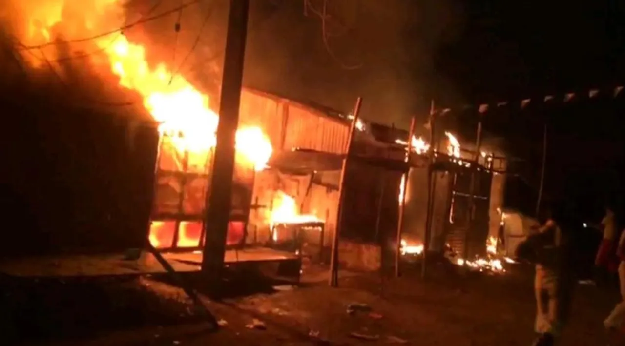  Fire at vegetable market in Odisha's Rourkela, 14 shops gutted