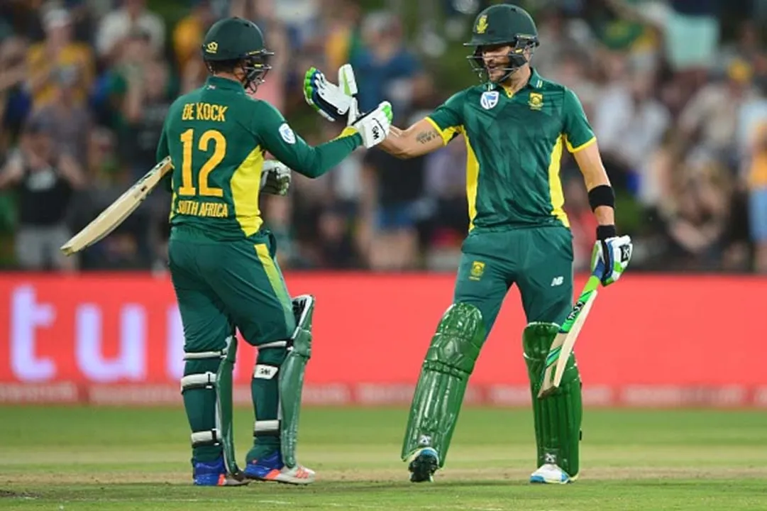  Du Plessis ton lifts S.Africa to 269/8 in first ODI
