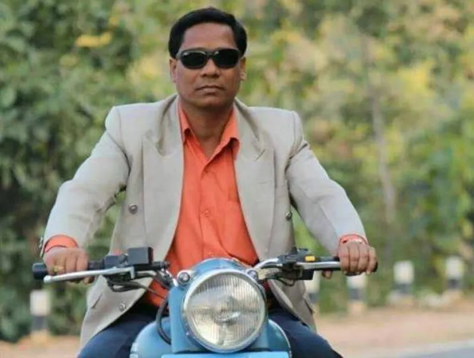  Odisha: Punjilal walks out of jail on parole to perform last rites of mother