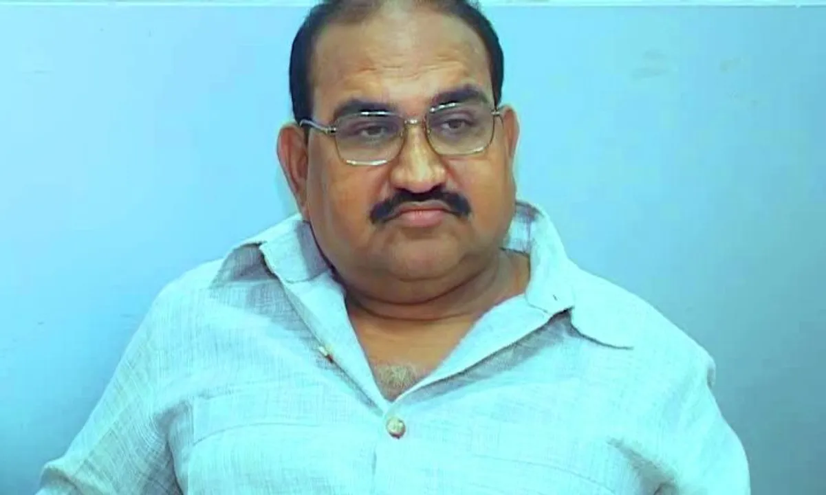  Odisha HC grants interim bail to Jayanarayan Mishra