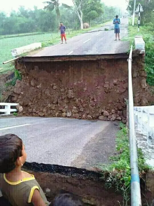  3-yr-old bridge collapses in Odisha's Ganjam; vehicular movement hit