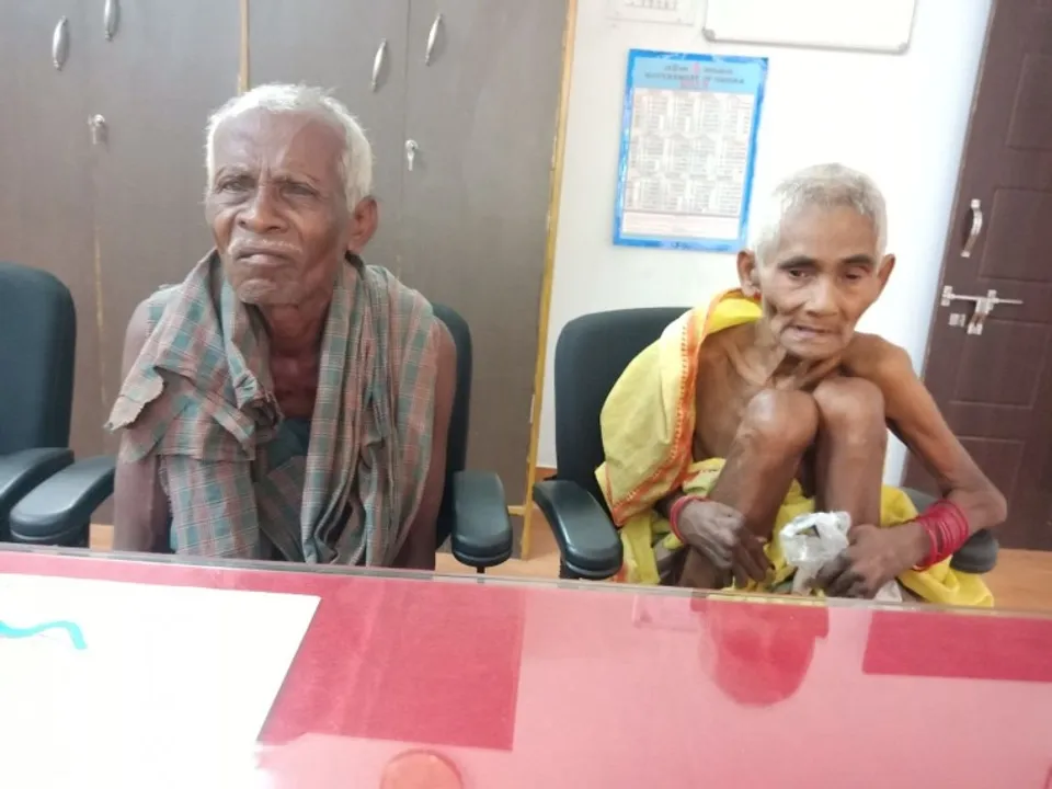  Man carries ailing wife to PS against son in Odisha. Here's why