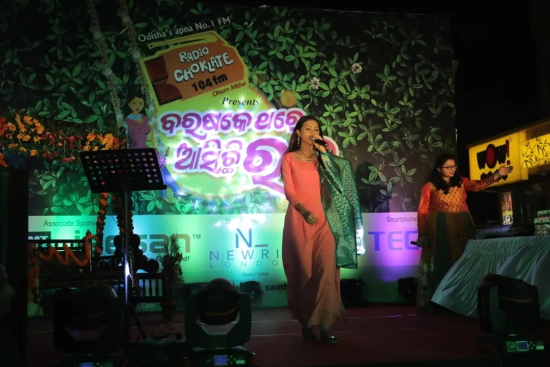  Radio Choklate's Raja special event entralls visitors in city mall