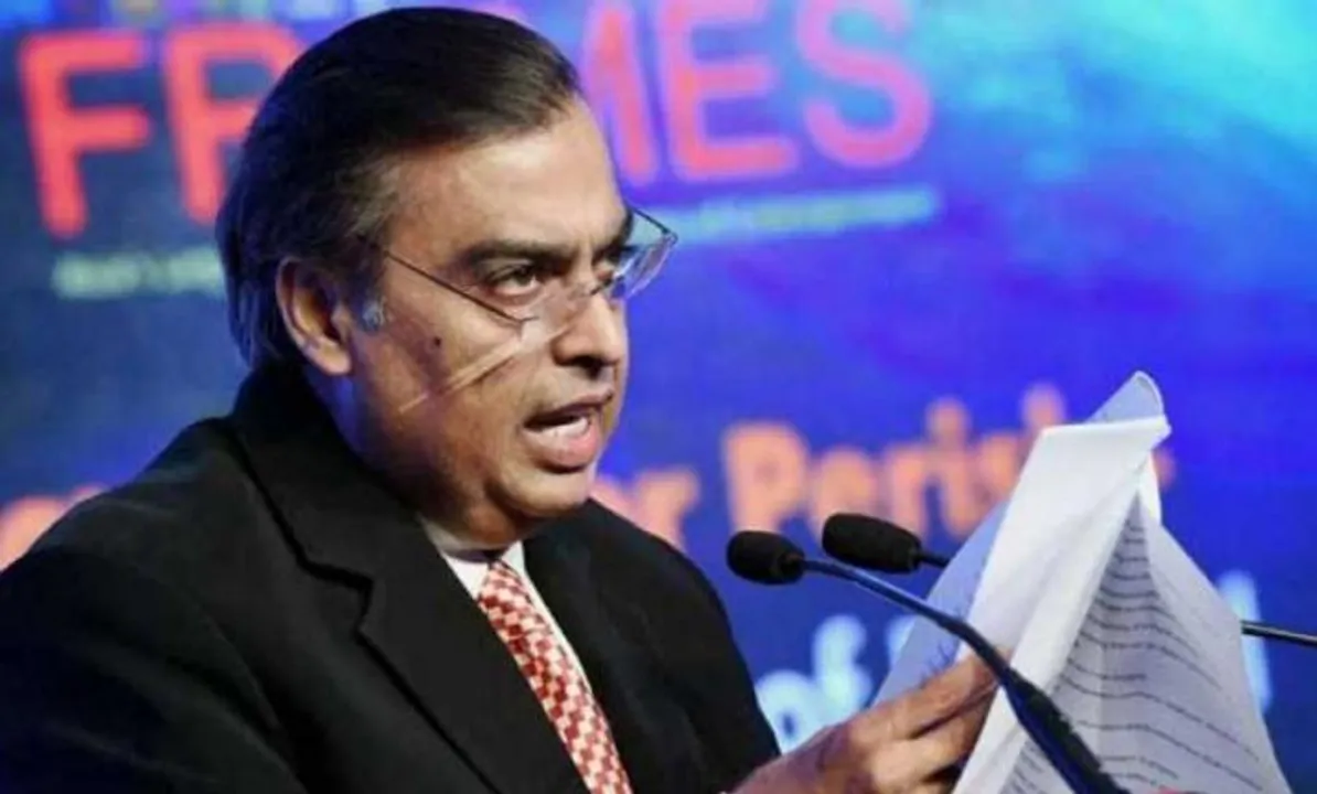  RIL launches JioGigaFiber, rolls out plans for hybrid online-offline retail model