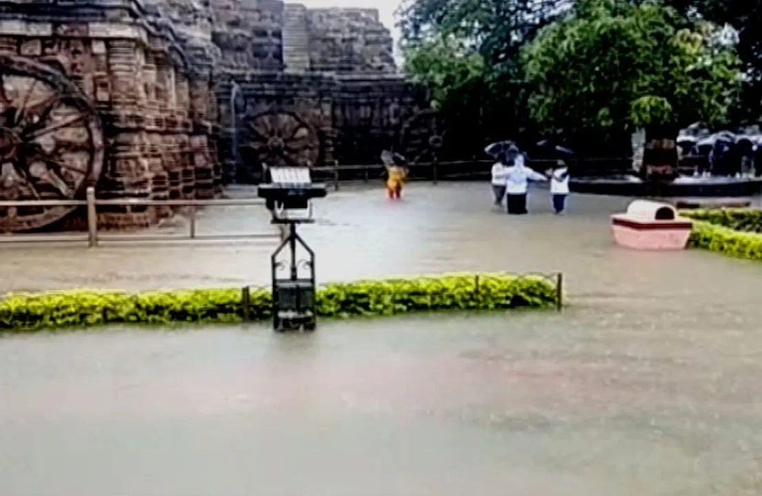  Odisha CM urges Centre to fix water-logging at Konark Sun Temple