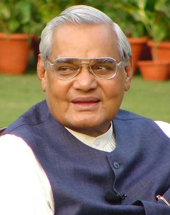  Odisha CM remembers Vajpayee on birth anniversary