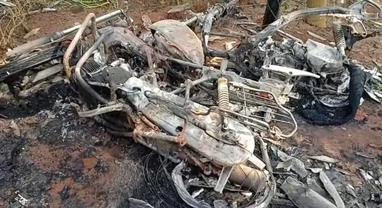  One-sided affair: Odisha girl sets three motorcycles afire at youth's house