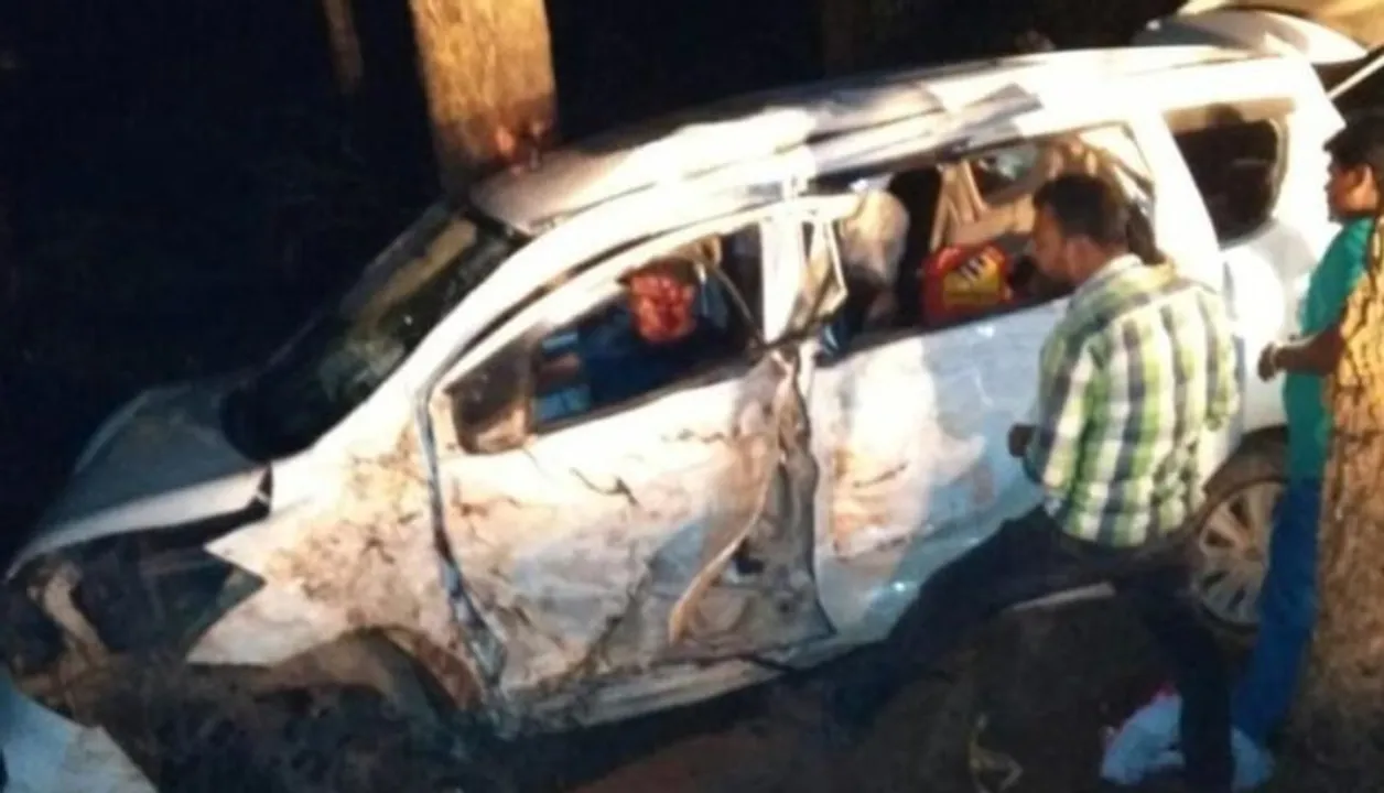 Tragic: Couple, son killed as car hits tree in Jeypore