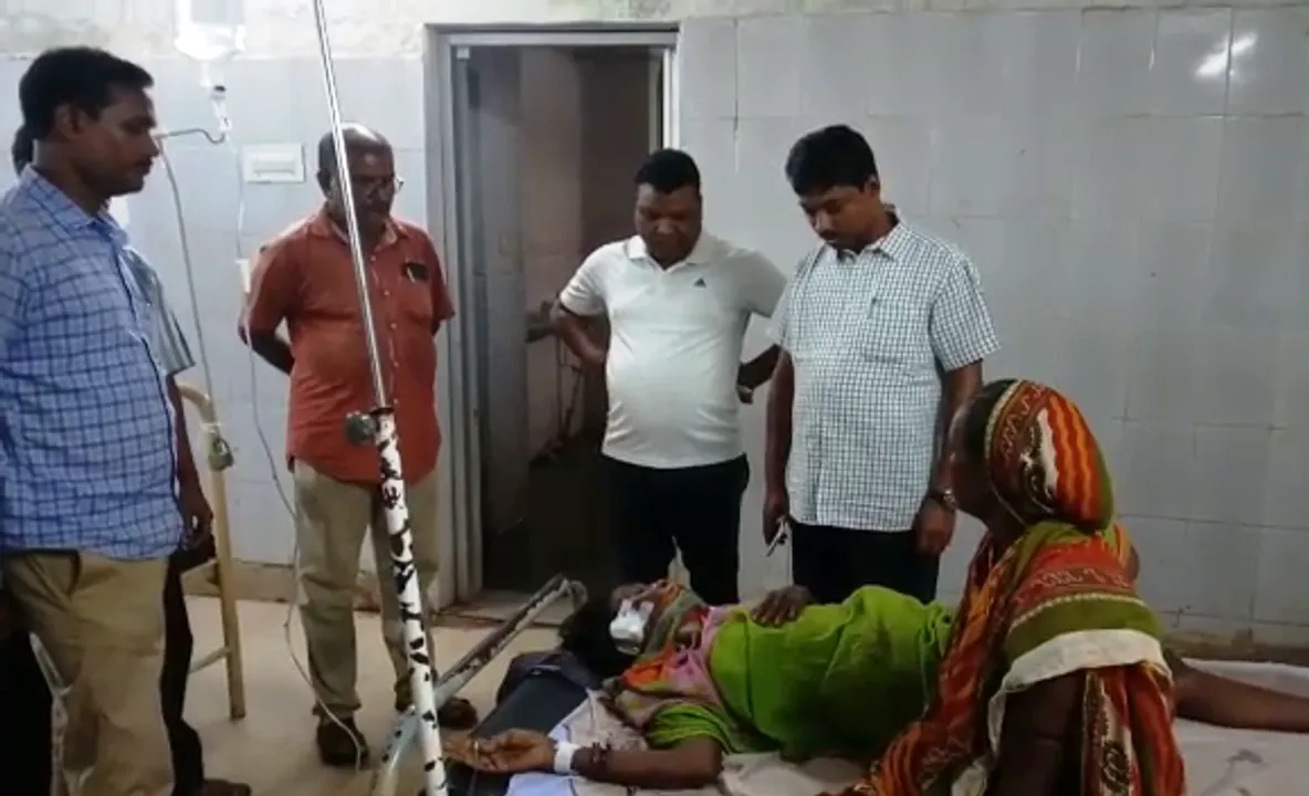  Elderly man killed, wife critical in wall collapse in Keonjhar  