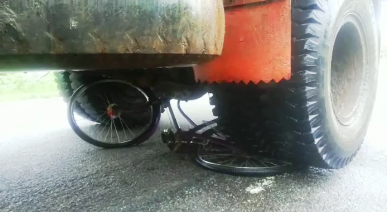 College girl run over by truck in Bolangir; locals block NH  