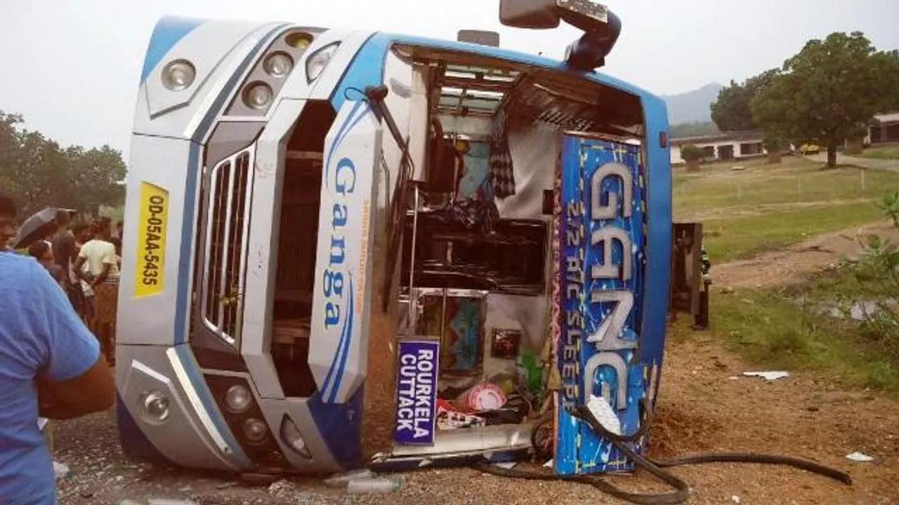  Road mishaps claim 4 lives, injures 30 in Odisha