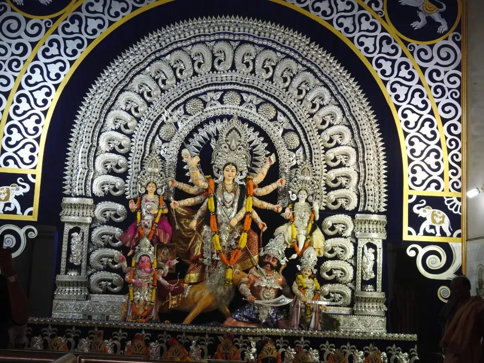  Durga Puja grips Odisha with over 2,600 attractive pandals