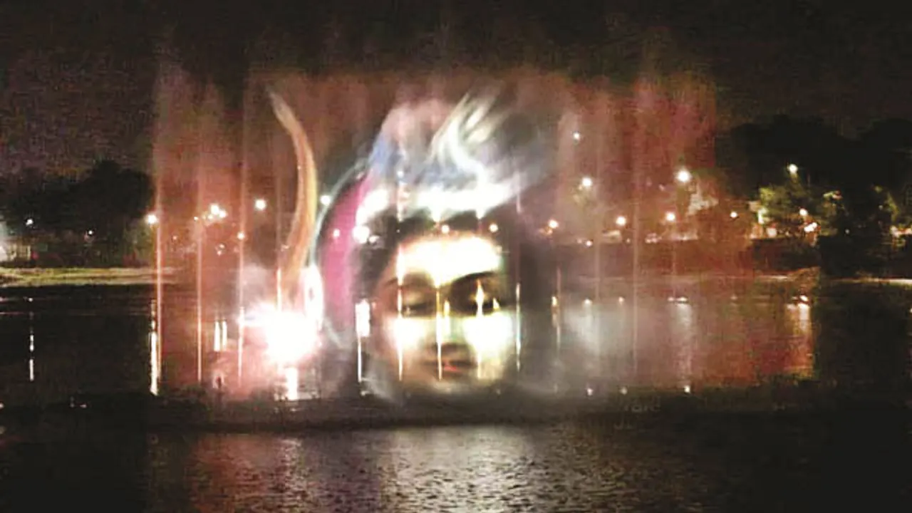  Watch: Musical fountain and multimedia laser show in Bindusagar