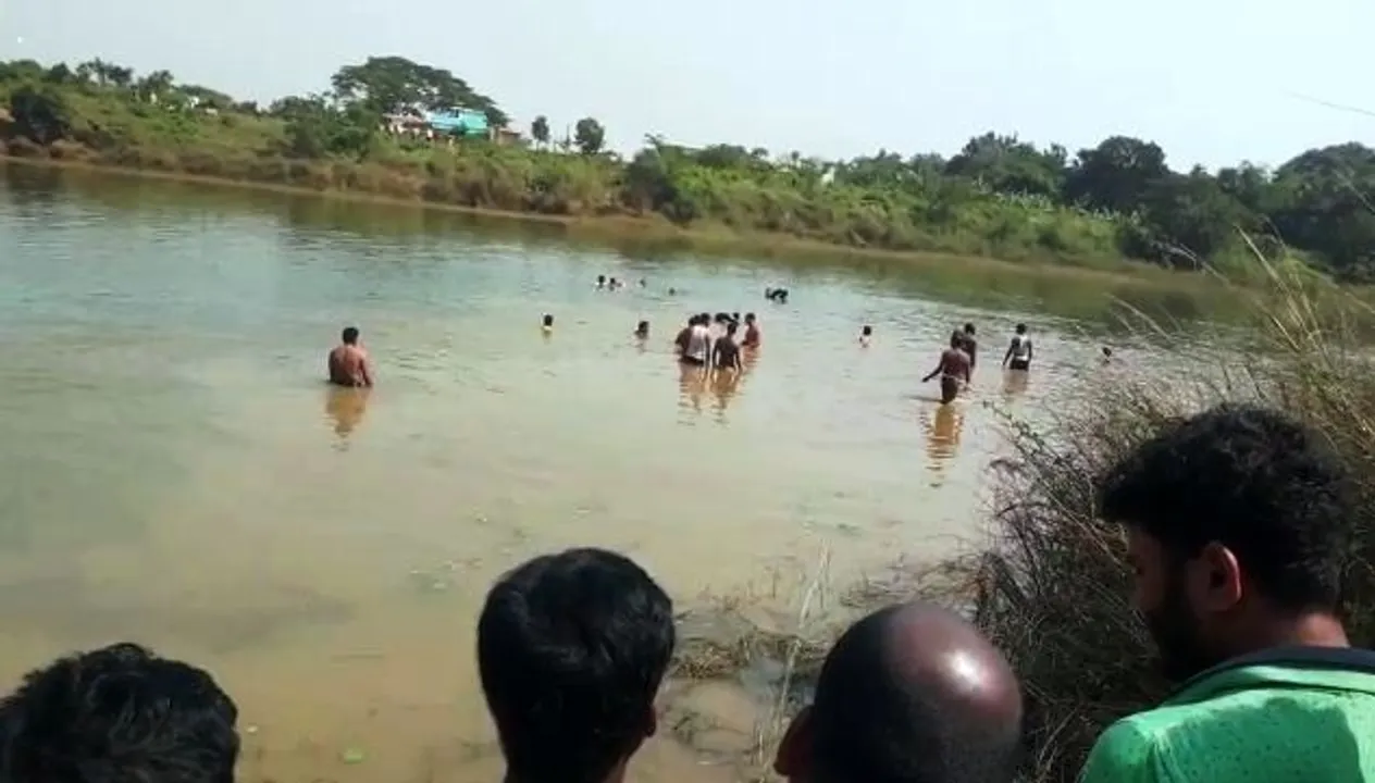  Youth’s body found floating in pond in Odisha’s Dhenkanal   
