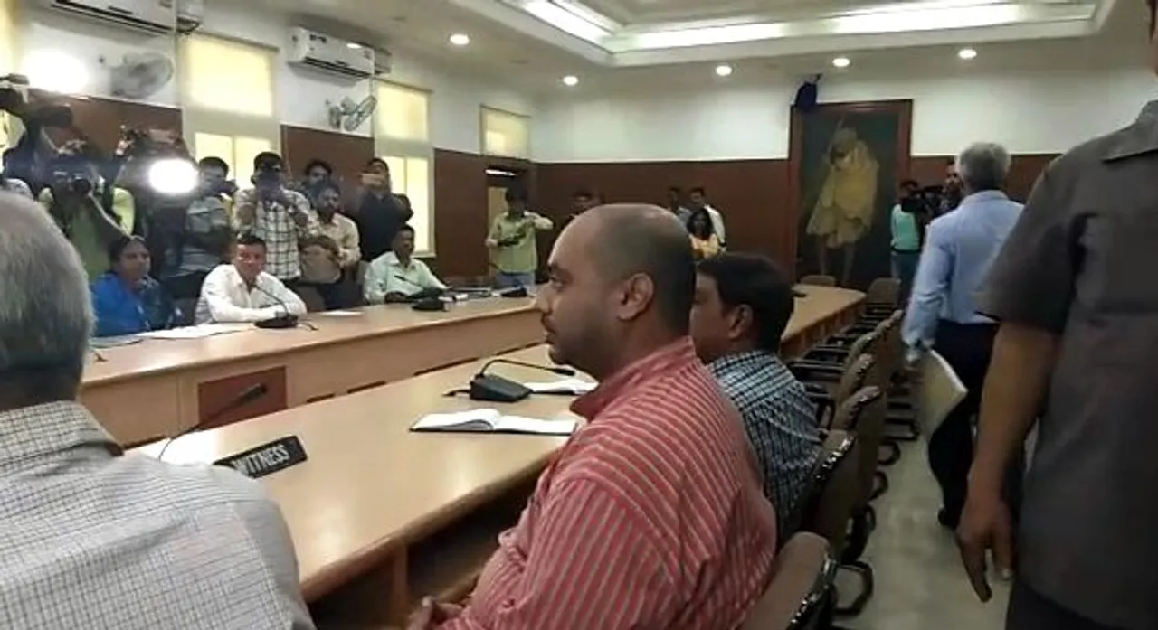  Anti-Odisha remarks: Abhijit apologises, to reappear before panel on Nov 2