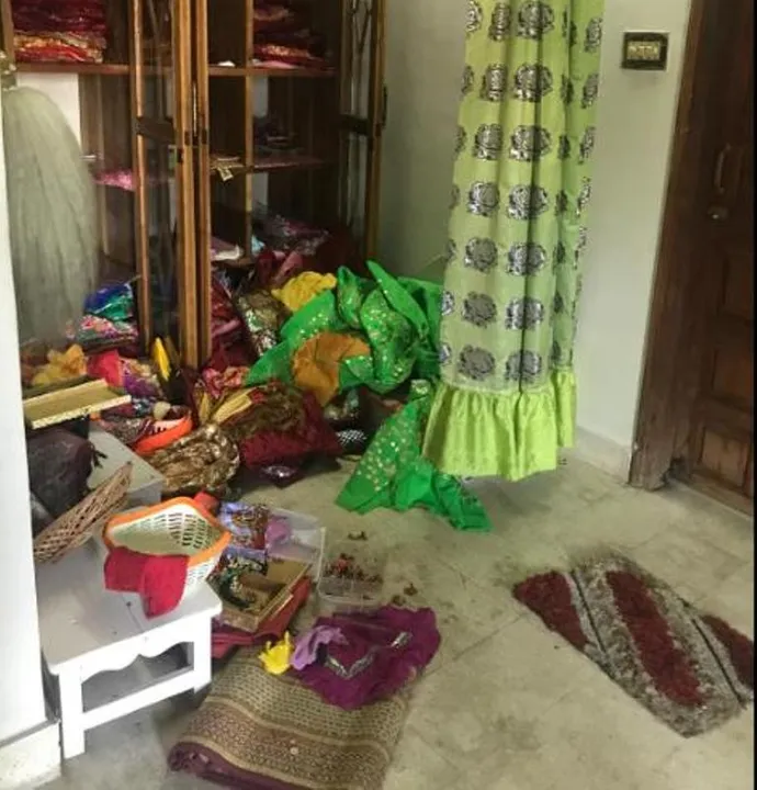  Odisha: Dacoits barge into house; loot cash, jewelries at gunpoint