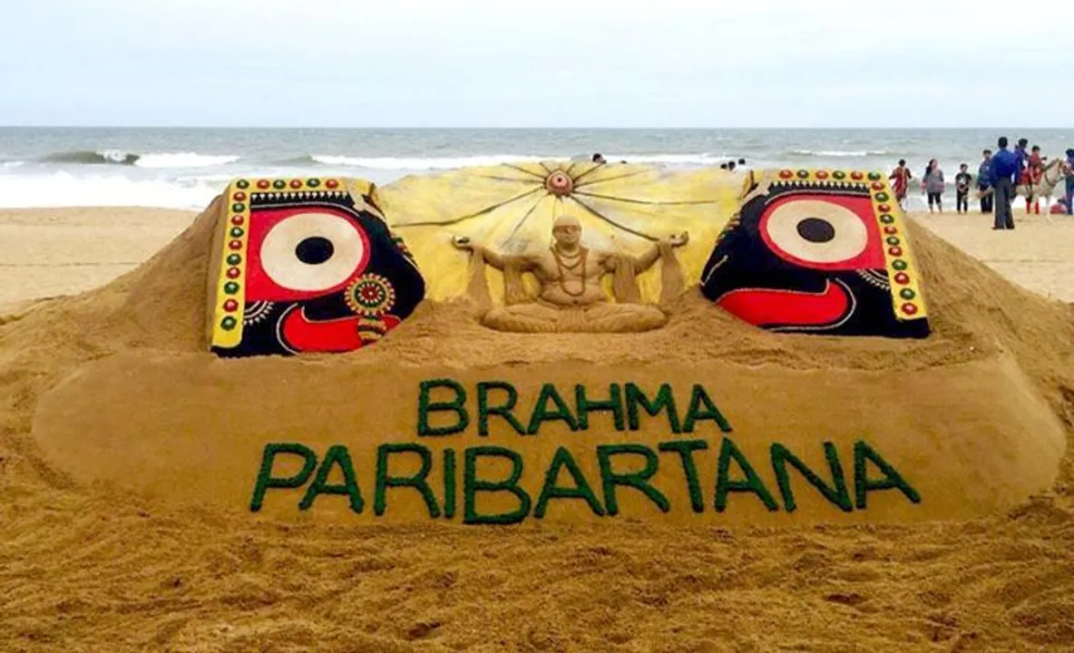  Bramha paribartan fiasco: Jagannath temple admin issues notice to 11 servitors