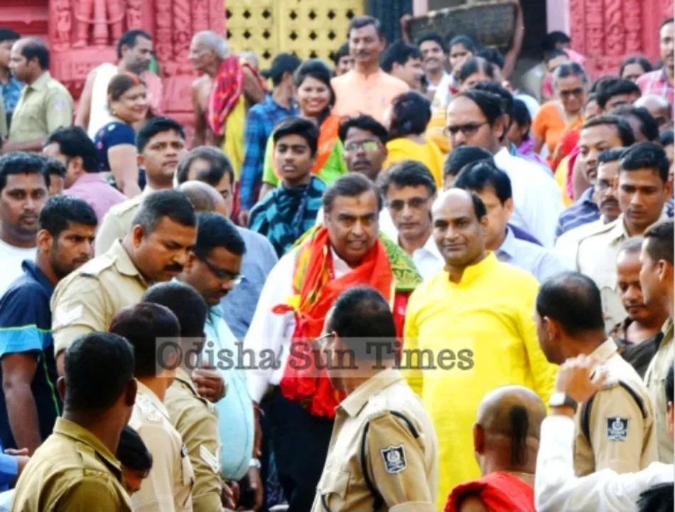 Odisha: Mukesh Ambani seeks Lord Jagannath’s blessings, invites for daughter’s wedding