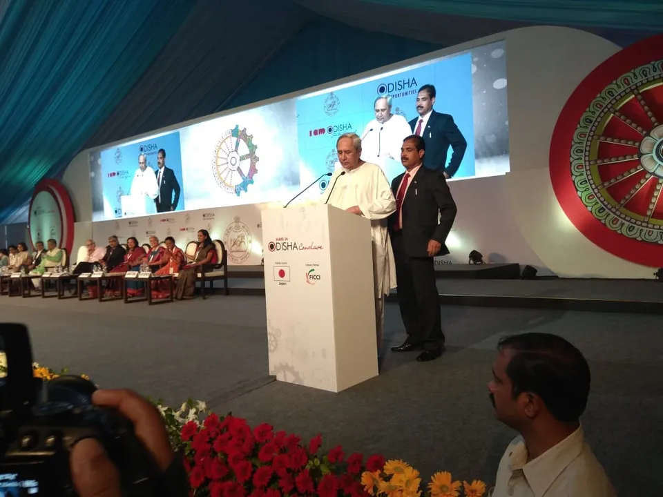  Odisha Govt announces free smartphones for all women SHGs  