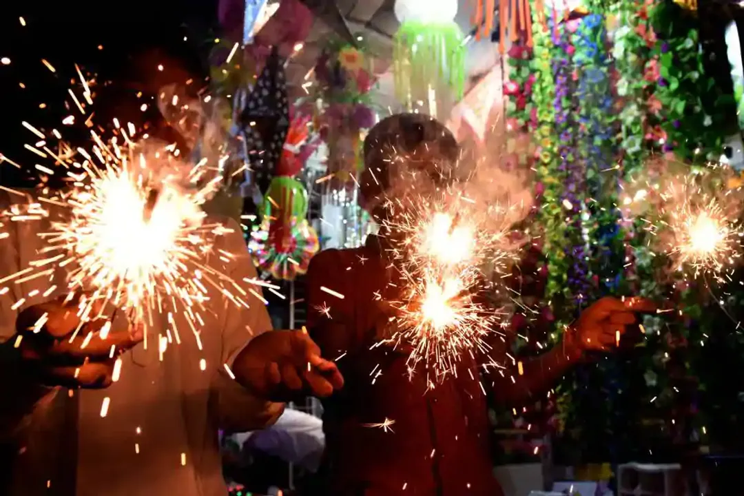  Diwali 2021: Bursting of green fireworks to be allowed in Odisha from 8 PM to 10 PM