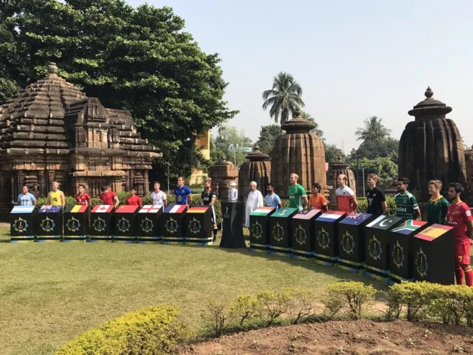  Hockey WC: Odisha CM participates with skippers in photoshoot