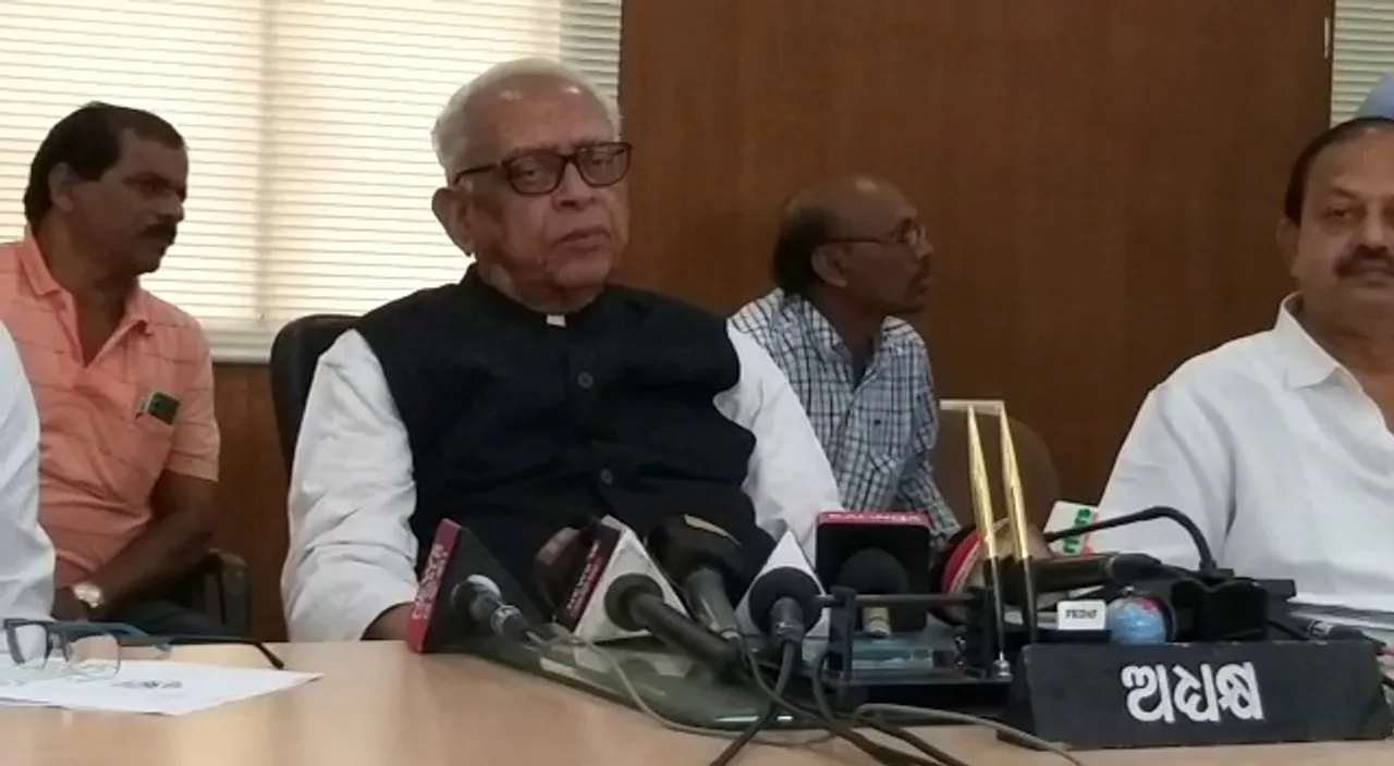  Panel report on Iyer's 'breach of privilege' in Odisha Assembly tomorrow
