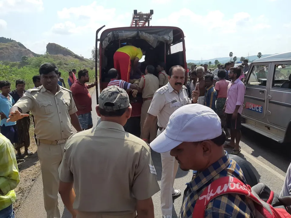 Tragic! Man killed, daughter critical in road mishap in Odisha