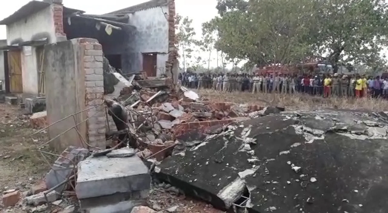  One killed in cracker explosion in Jharsuguda