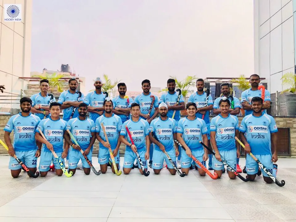  Odisha CM hosts lunch for Indian hockey team