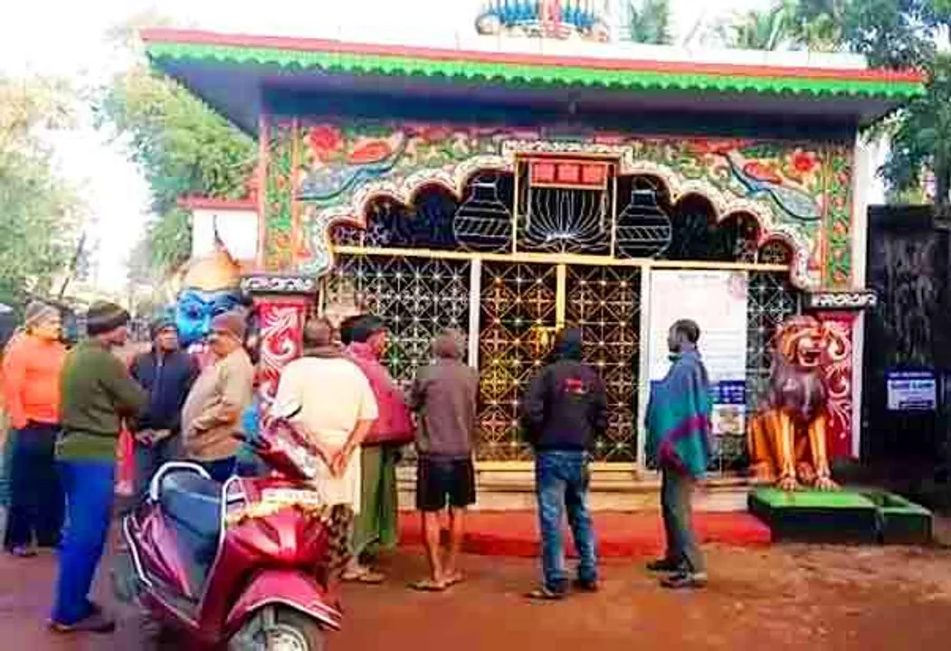  Gold jewelleries, valuables looted from temple in Khordha  